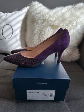 Cole Haan Plum Textured Pointed-Toe Pumps